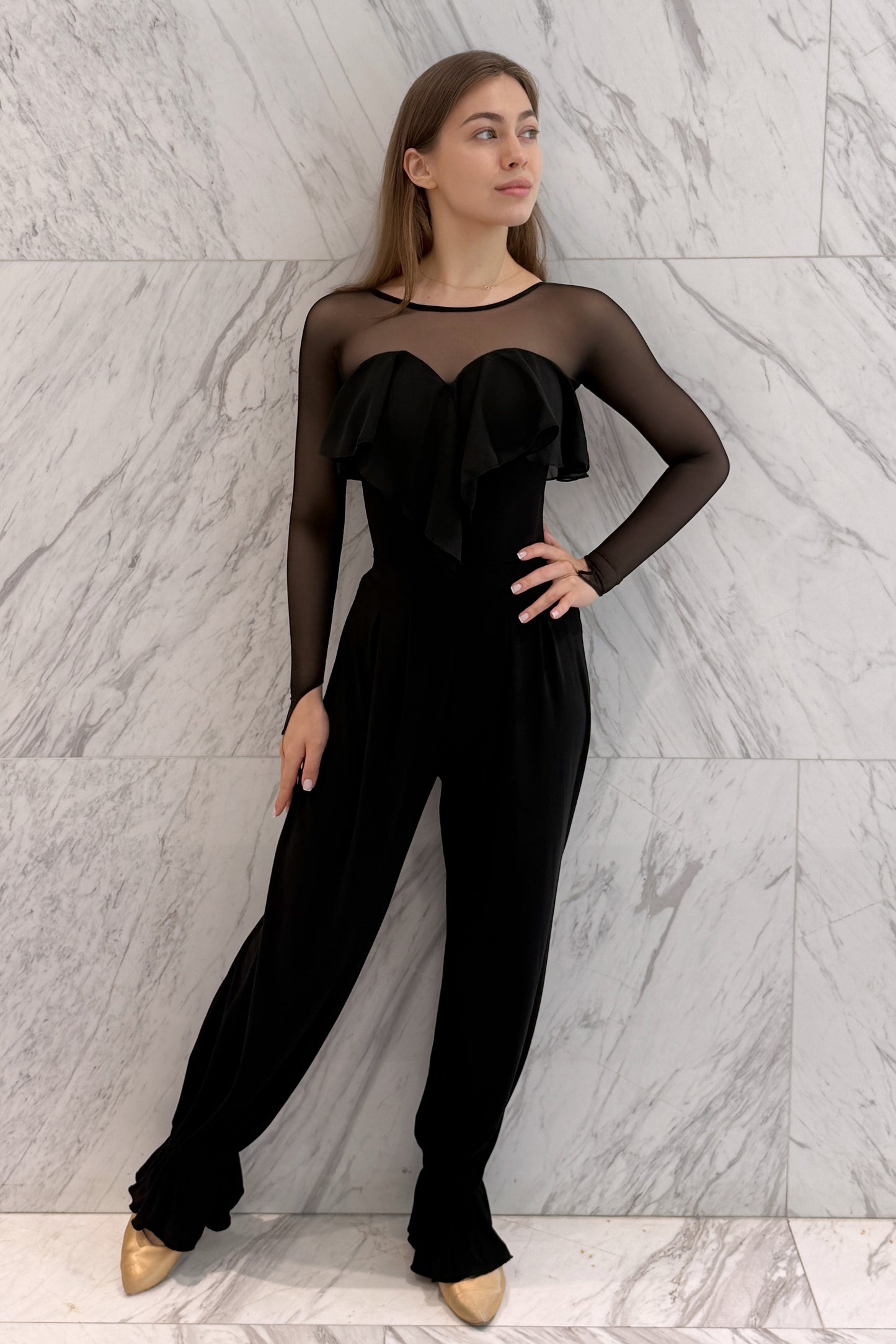 Sweetheart neckline ruffle leotard