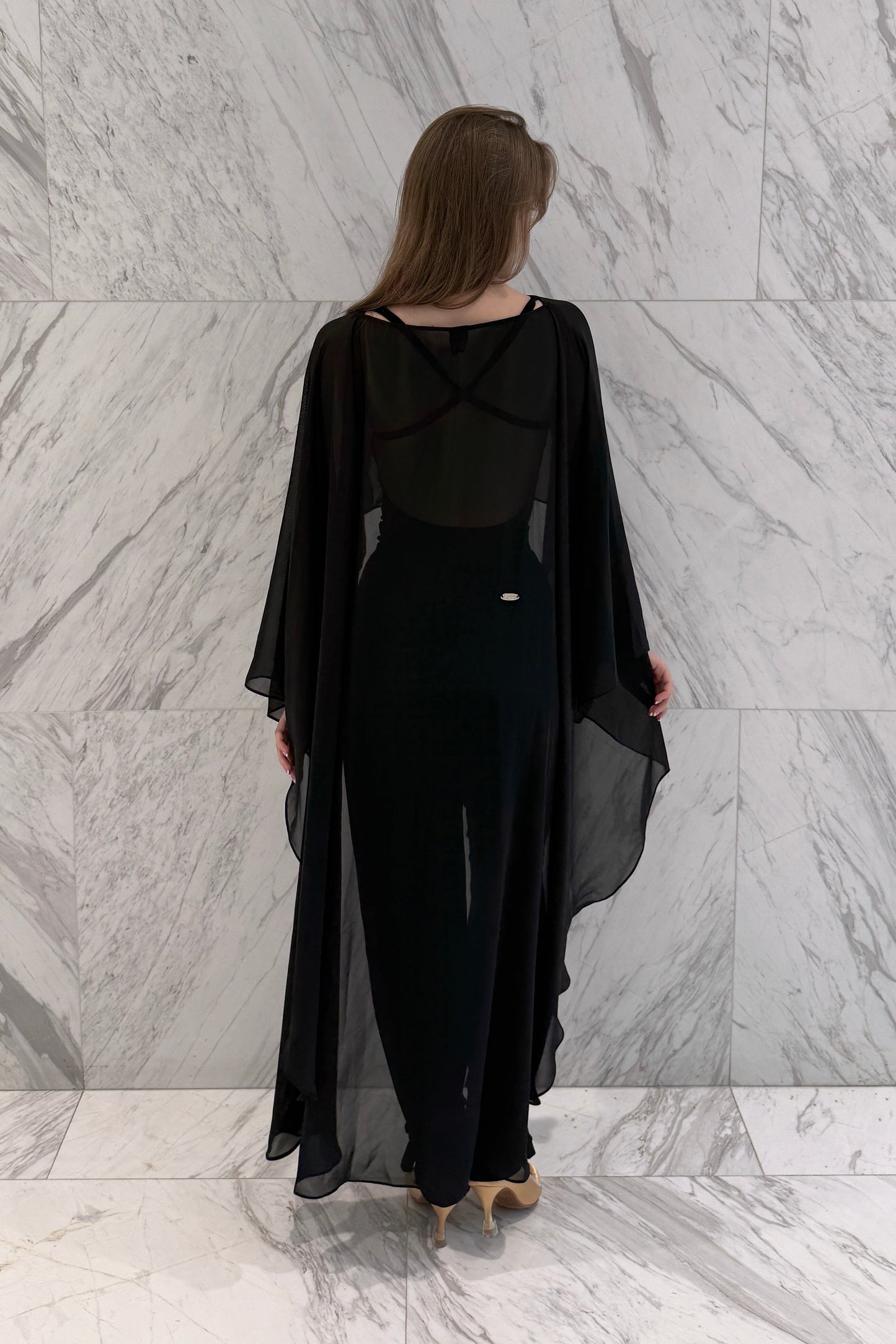 ロングブラックシフォンケープ